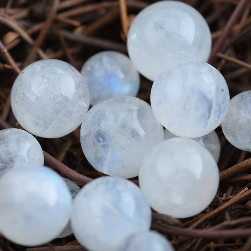 Moonstone Hợp Mệnh Gì