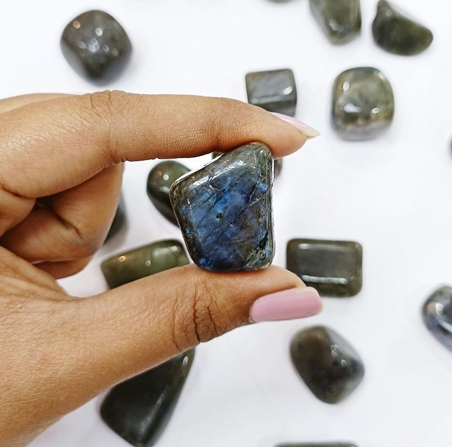 ý nghĩa đá hắc nguyệt quang đá xà cừ