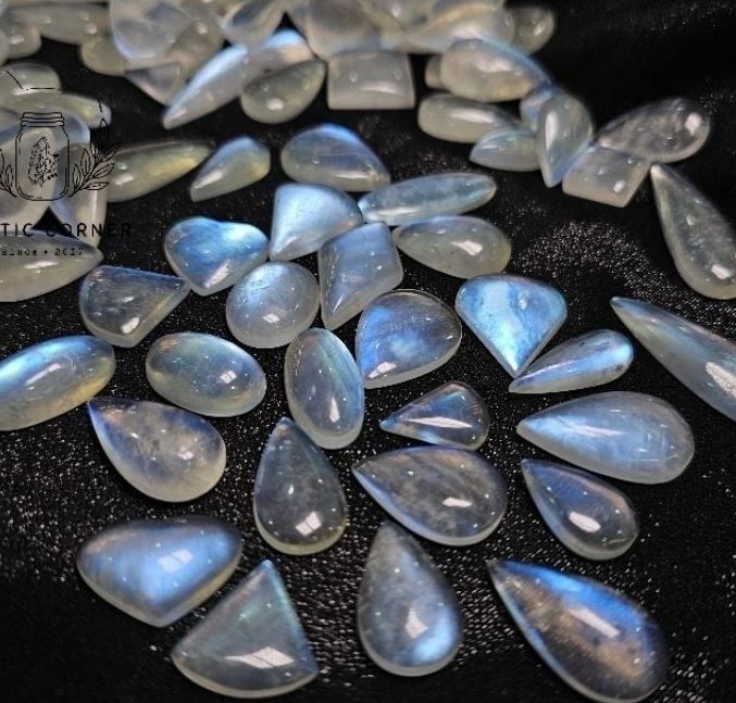 ý nghĩa đá moonstone trăng