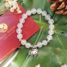 vòng đá phong thủy hợp tuổi 12 con giáp